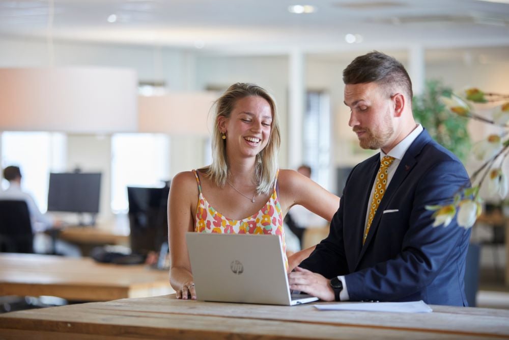 HR services for small business meeting